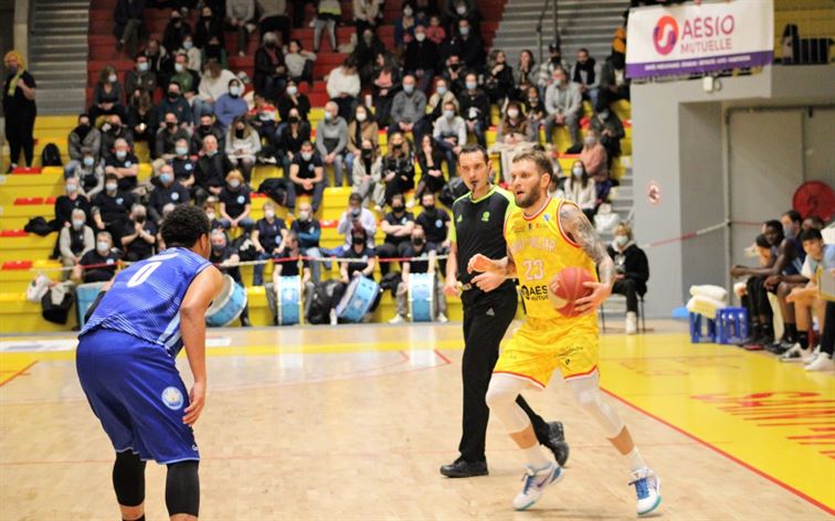 Avant Chalon / SVBD