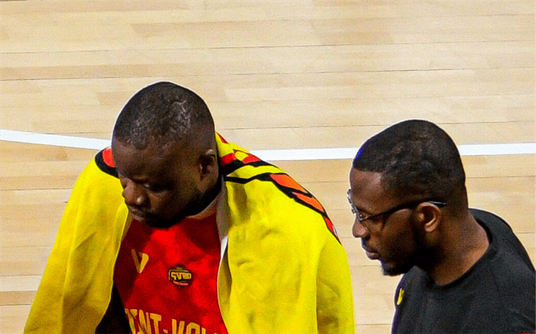 Départs de Charles Nkaloulou et Dwight Coleby