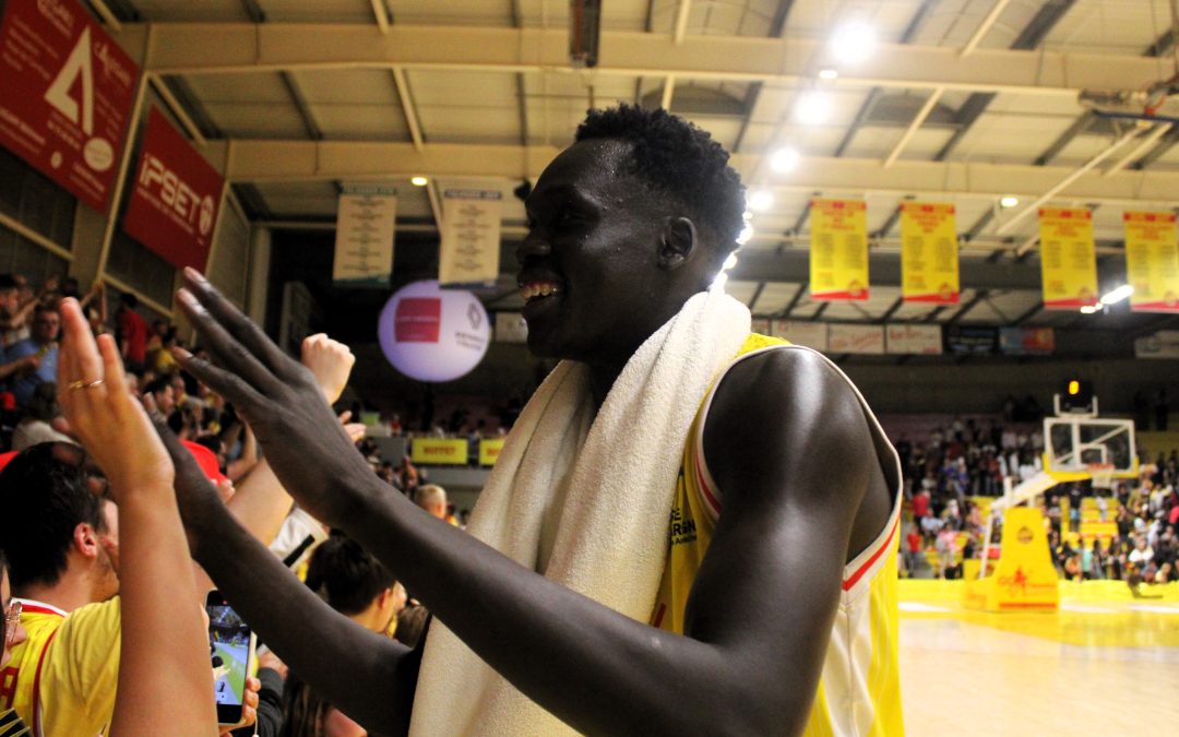 Deng GEU, une saison de plus