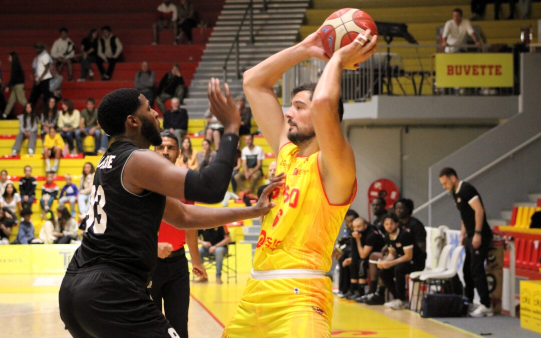 Avant Charleville / SVBD