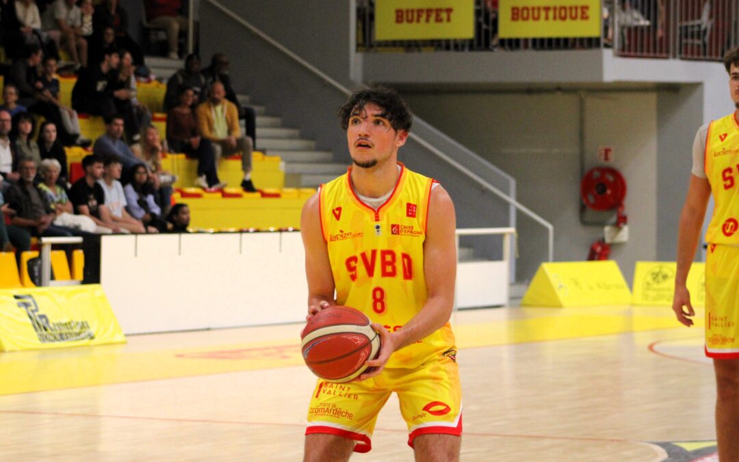 Victoire à Charleville, 104-92