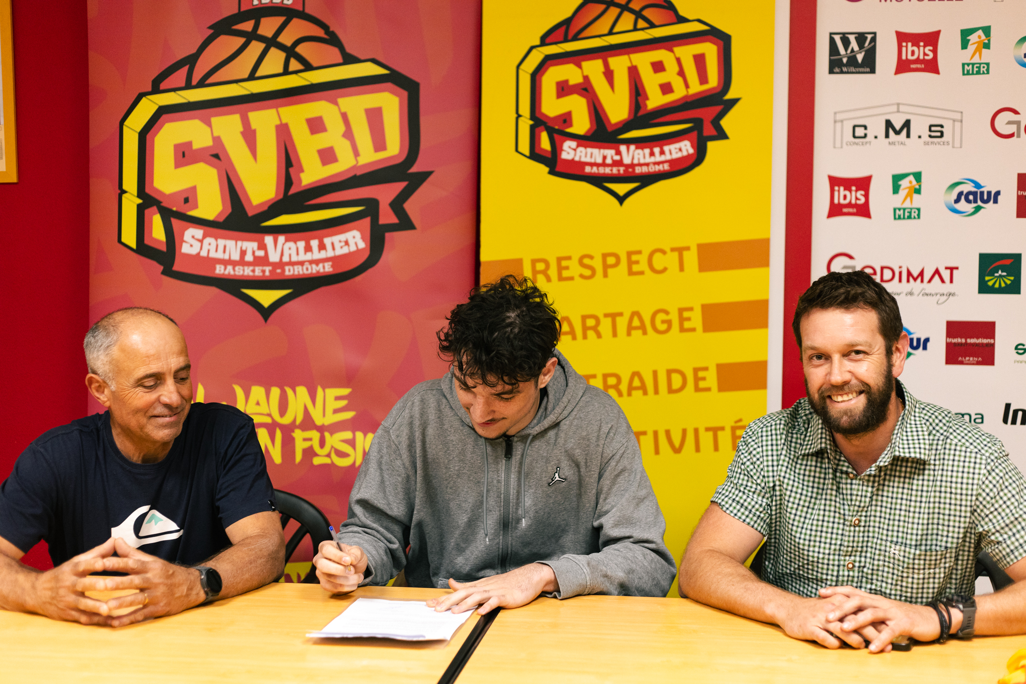 Sasha DERRADJI prolonge l&rsquo;aventure
