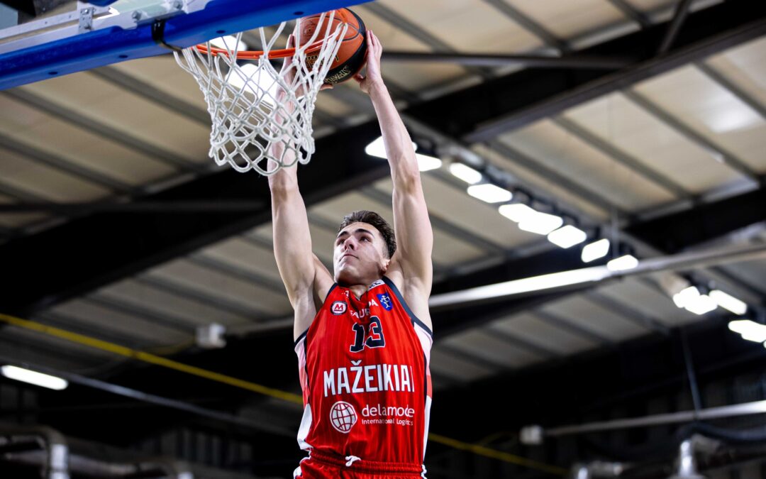 Arrivée de Justinas JOGMINAS