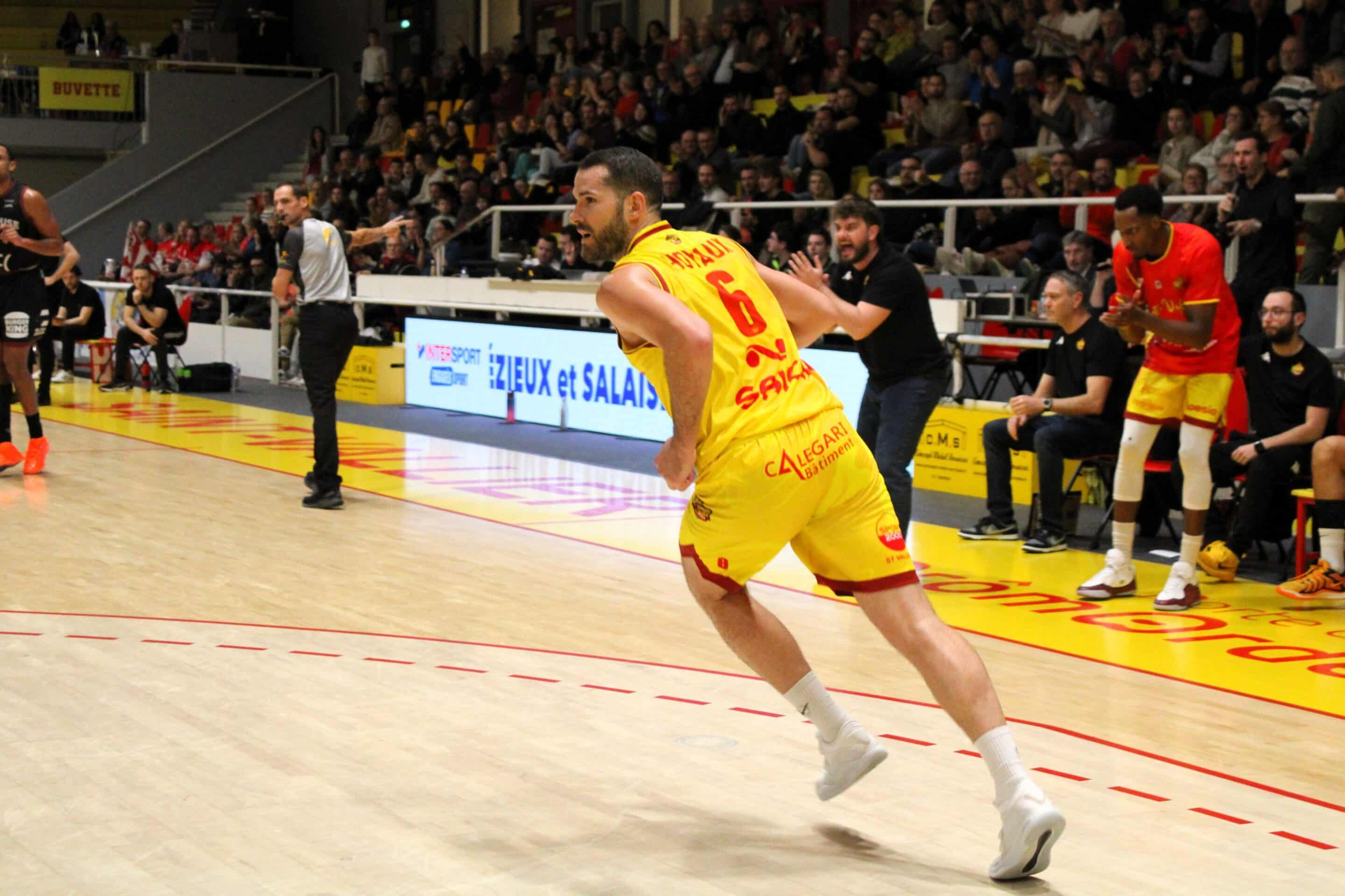 Jonathan HOYAUX repart pour un tour